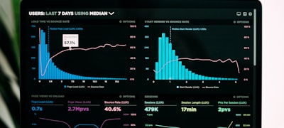 OB电竞平台数字沙盘数据分析界面 - 可视化图表展示战队实时战绩与核心参数